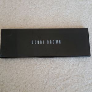 Bobbi Brown Nude on Nude eyeshadow palette